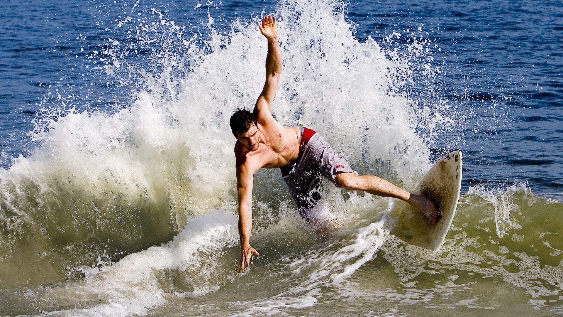 未来创新:采用AR技术实现虚拟比赛体验,ar及vr虚拟体验有哪些